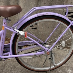 子供自転車24インチ　キティちゃんのヘルメット付きですの画像