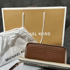 MICHAEL CORS財布の画像