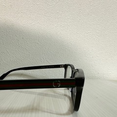 グッチメガネの画像