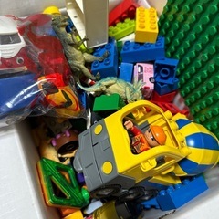 レゴ　トミカの画像