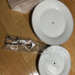 フライングタイガー　ケーキスタンドの画像