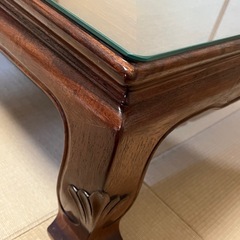 座卓・重厚な彫刻入りローテーブル・リビングテーブル・ちゃぶ台の画像