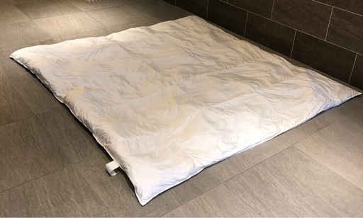無印良品 防ダニ 羽毛掛ふとん・中厚手／Q ストア 210×210cm
