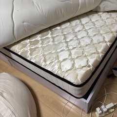 シングルベッド　の画像