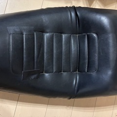 フュージョン② 
最終　ソファーシート　少し補修ありの画像