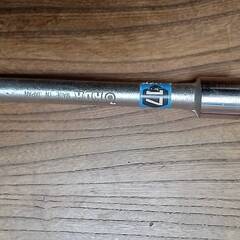 クロスレンチの画像