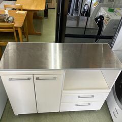 【リサイクルショップ ピカソ 小松原】🌈🍳幅120cm実用性重視‼️ステンレス天板✨キッチンカウンター✨収納たっぷり✨ホワイト🍽️🌈★3460★の画像