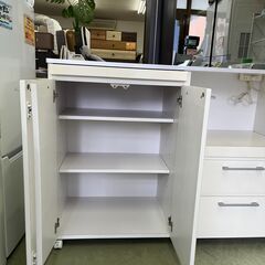 【リサイクルショップ ピカソ 小松原】🌈🍳幅120cm実用性重視‼️ステンレス天板✨キッチンカウンター✨収納たっぷり✨ホワイト🍽️🌈★3460★の画像