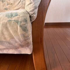 【お譲りします】３人掛けソファの画像