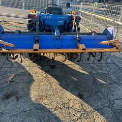 イセキトラクター25馬力の画像