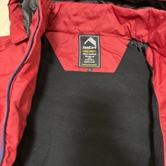 ワークマン　フィールドコア　ダウンジャケット　L 赤の画像