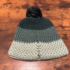 ⛷️💚【中古】ATOMIC ポンポン付き ニットキャップ/ビーニー✨の画像