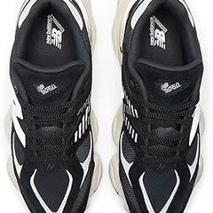 NEW BALANCE U9060AAA ブラック/ホワイト　　　『新品、未使用品』
の画像