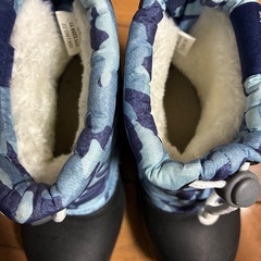 18cm ブーツ子供用　　あたたかいの画像