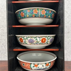 木箱入り　絵変り小鉢茶碗の画像