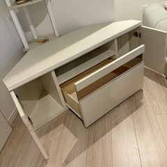 テレビ台の画像