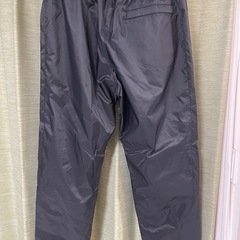 NIKE ウィンドランナートラックパンツ　black サイズL 刺繍ロゴ ナイロンパンツ ナイロン スポーツウェア シャカパン 黒の画像