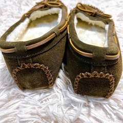 試着のみ ミネトンカ モカシン　23.5 の画像