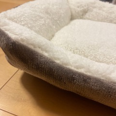 ペット用　ベッド　小型犬　猫　　新品　タグ付きの画像