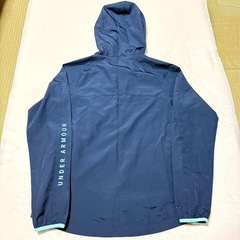 アンダーアーマー　ナイロンジャケットの画像