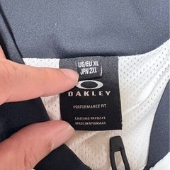 オークリー ナイロンジャケット 2XLの画像