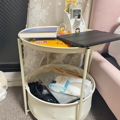 【無料· 現地に引き取れる方に限定】
ダブルベッド・洗濯機・収納ラック 無料でお譲りしますの画像