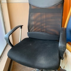 パソコンデスク&チェアの画像