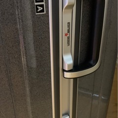 【鍵付き】LEGEND WALKER NA グレー 中型キャリーケースの画像