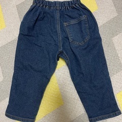 95サイズ　ズボンの画像