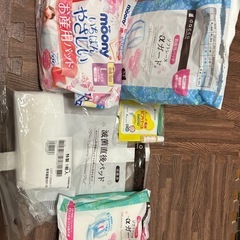 授乳クッション、母乳パッド等の画像