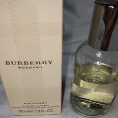 売れなければ削除！バーバリーウィークエンドフォーウーマン２本セット！１本は新品未開封、もう１本は残量半分！の画像