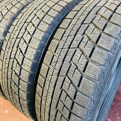 205/65/16冬ヨコハマの画像
