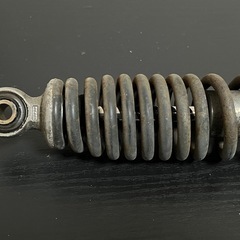 【中古】v125 リアサスペンション 純正の画像