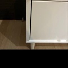 【差し上げます】テレビ台、姿見、ガラステーブルの画像