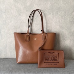 COACH リバーシブルトート F36658 ポーチ付き 美品の画像