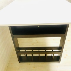 長さ調整できるダイニングテーブル　シンプル　モダン　お洒落の画像