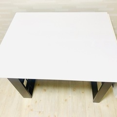 長さ調整できるダイニングテーブル　シンプル　モダン　お洒落の画像