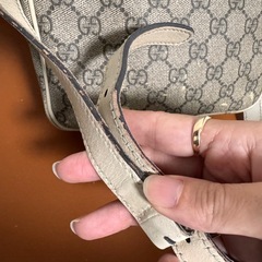 【証明書有り】グッチショルダーバッグの画像