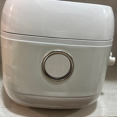 東芝　炊飯器(3号炊き)の画像