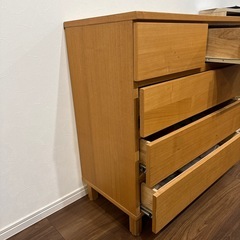 無印のタンス　引き出しの画像