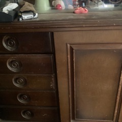 タンス、食器棚の画像