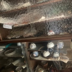 タンス、食器棚の画像