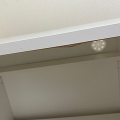 電子レンジ、炊飯器などを置くキッチン台の画像