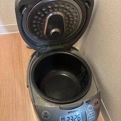 炊飯器の画像
