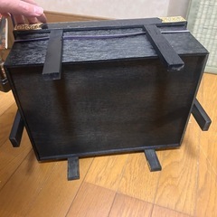 今月限りで処分　五月人形　兜　収納箱　唐櫃　台座　飾り棚　端午の節句　雛人形 五月人形 アンティーク 収納の画像