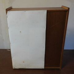 【差し上げます】小物入れ・引き出し付き棚の画像