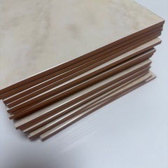 タイル17枚(20cm×25cm)の画像