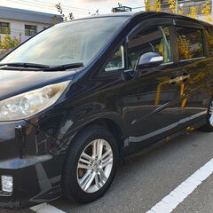 ホンダ ステップワゴン【車検残長い】フリップダウンモニターの画像