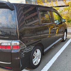 ホンダ ステップワゴン【車検残長い】フリップダウンモニターの画像