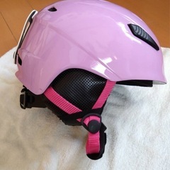 スキー、スノーボード用ヘルメットの画像